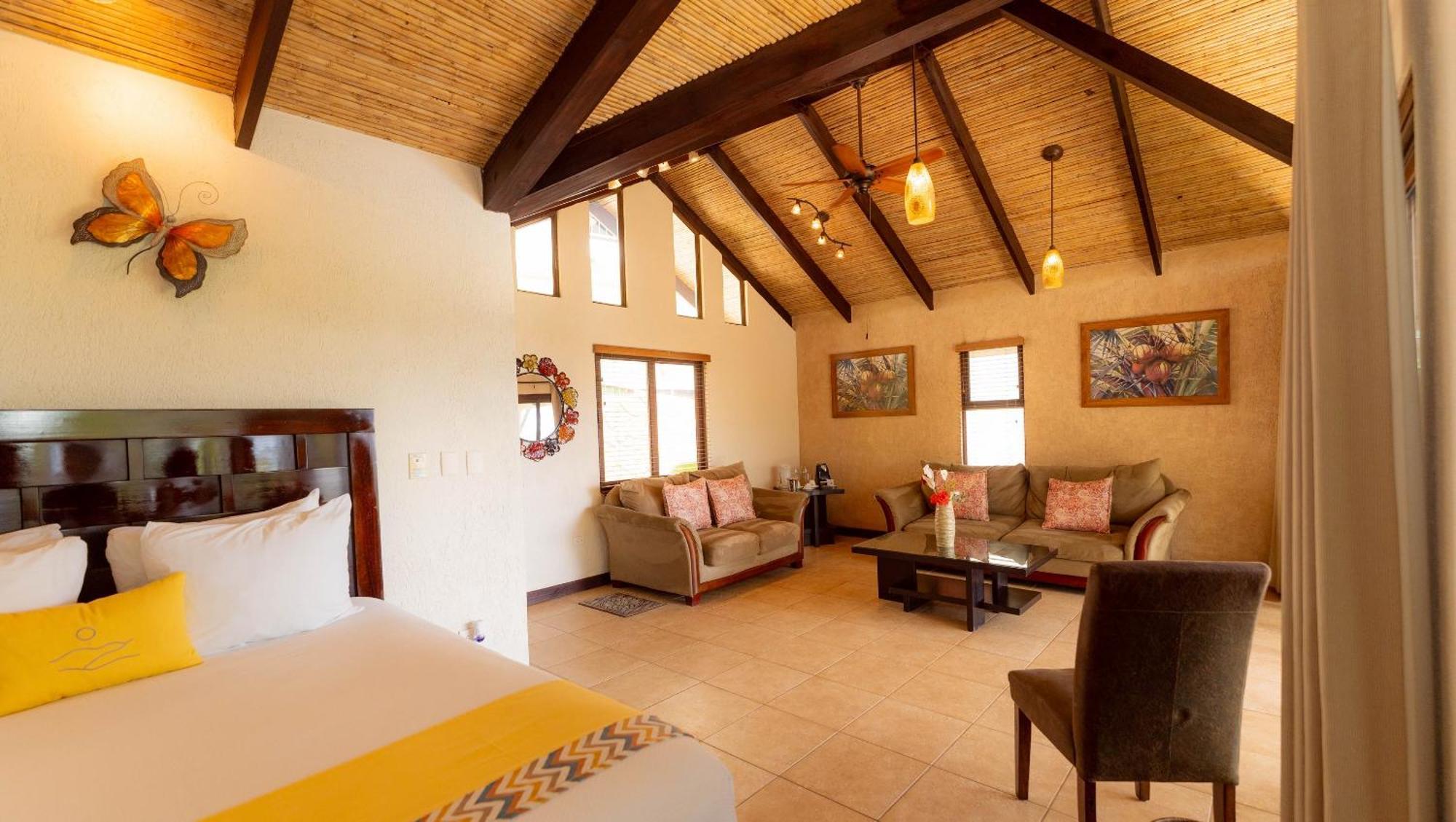 Buena Vista Chic Hotel Pilas Kültér fotó