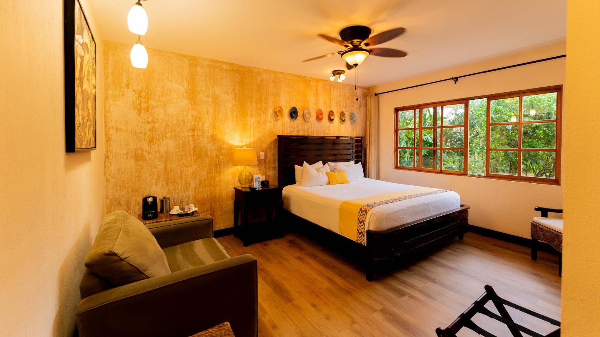 Buena Vista Chic Hotel Pilas Kültér fotó