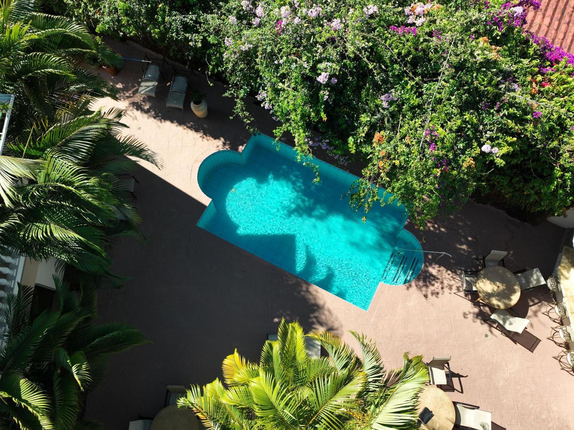 Buena Vista Chic Hotel Pilas Kültér fotó